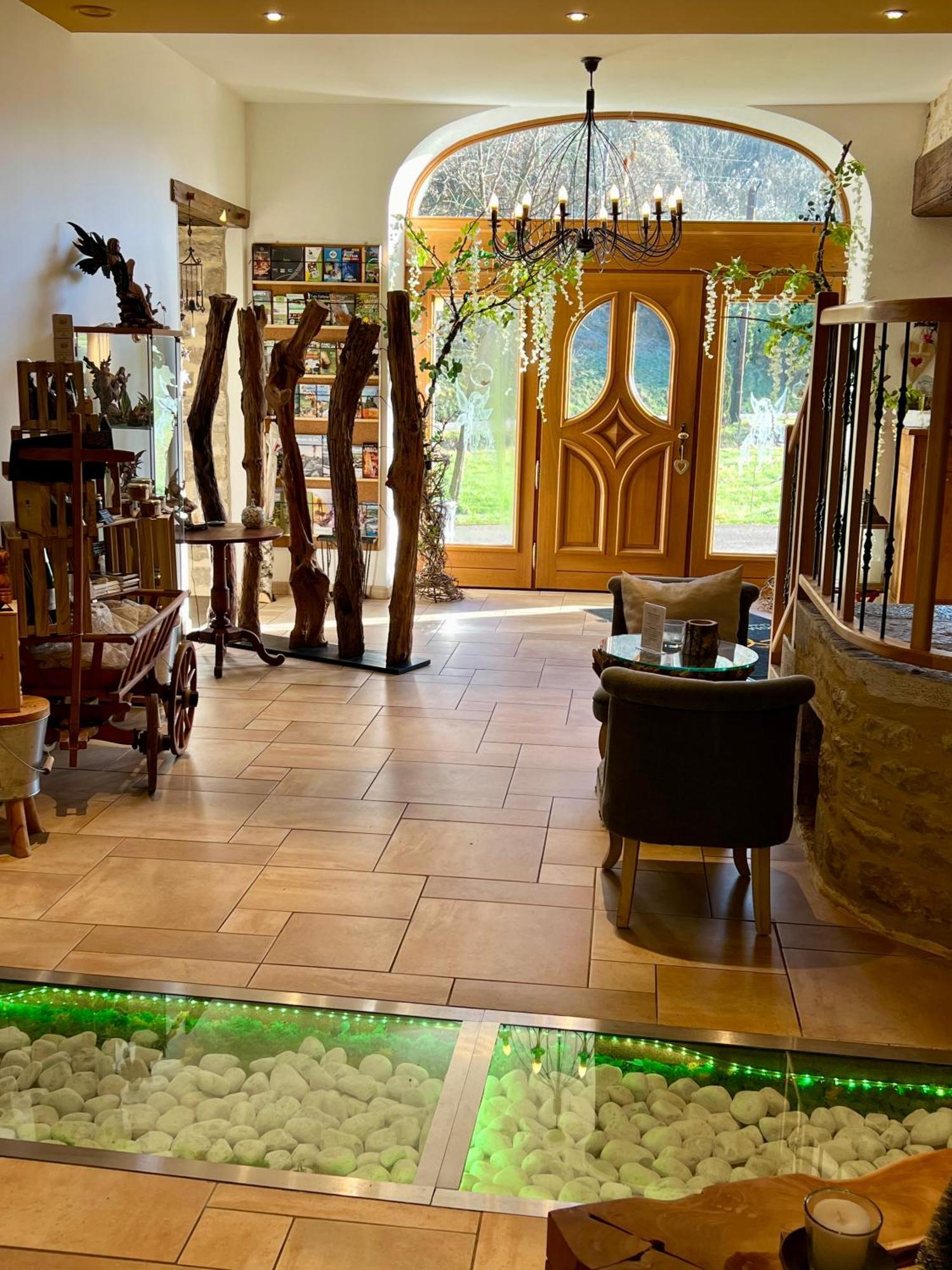 Domaine Et Chambres D'Hotes Des Fees Pretin Ngoại thất bức ảnh